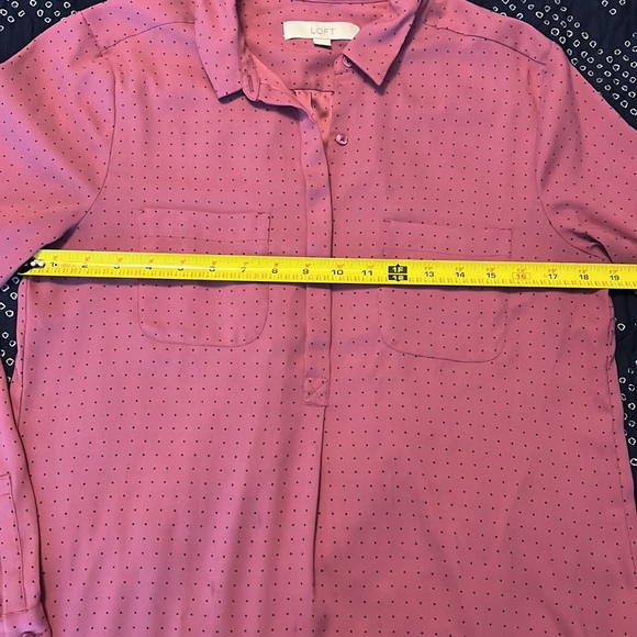LOFT blouse, size medium - Picture 5 of 9